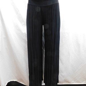 Black pleated palazzo pants